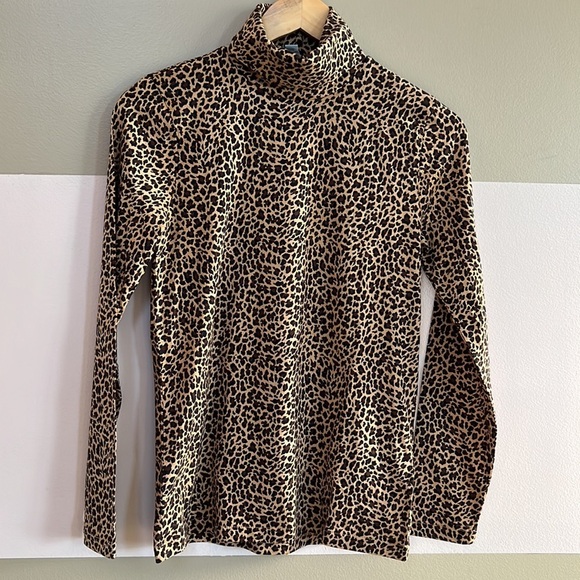 J crew Tissue turtleneck - Picture 1 of 6